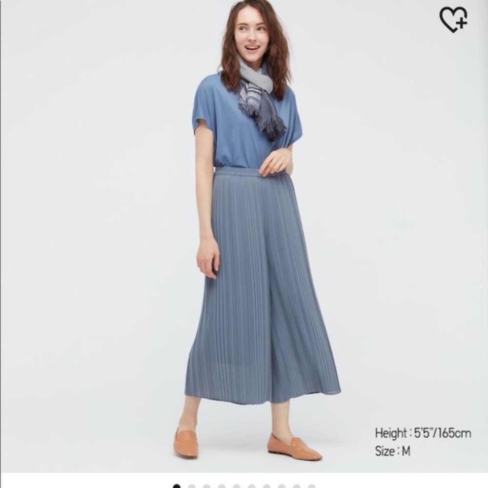 Uniqlo Pleated Chiffon Pants